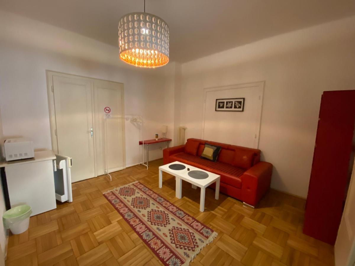 Promenade Guesthouse Near The Danube Budapest Ngoại thất bức ảnh